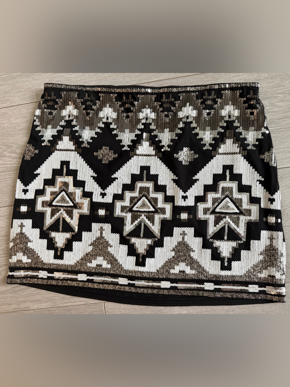 Express Black, White & Gold Sequin Mini Skirt